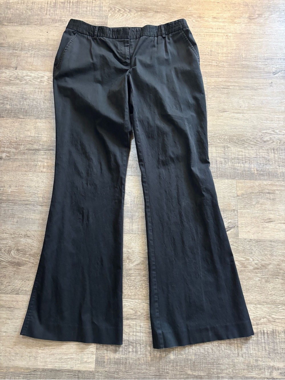 Body by Victoria - The Kate Fit - Black